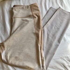 NWT OUTDOOR VOICES Leggings XL 7/8 Tri tone workout legging desert oatmeal cloud